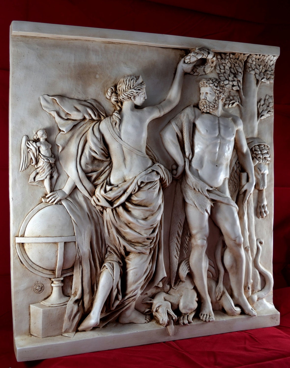 ヘラクレス、アフロディーテ、ニケの壁画レリーフ、ギリシャの