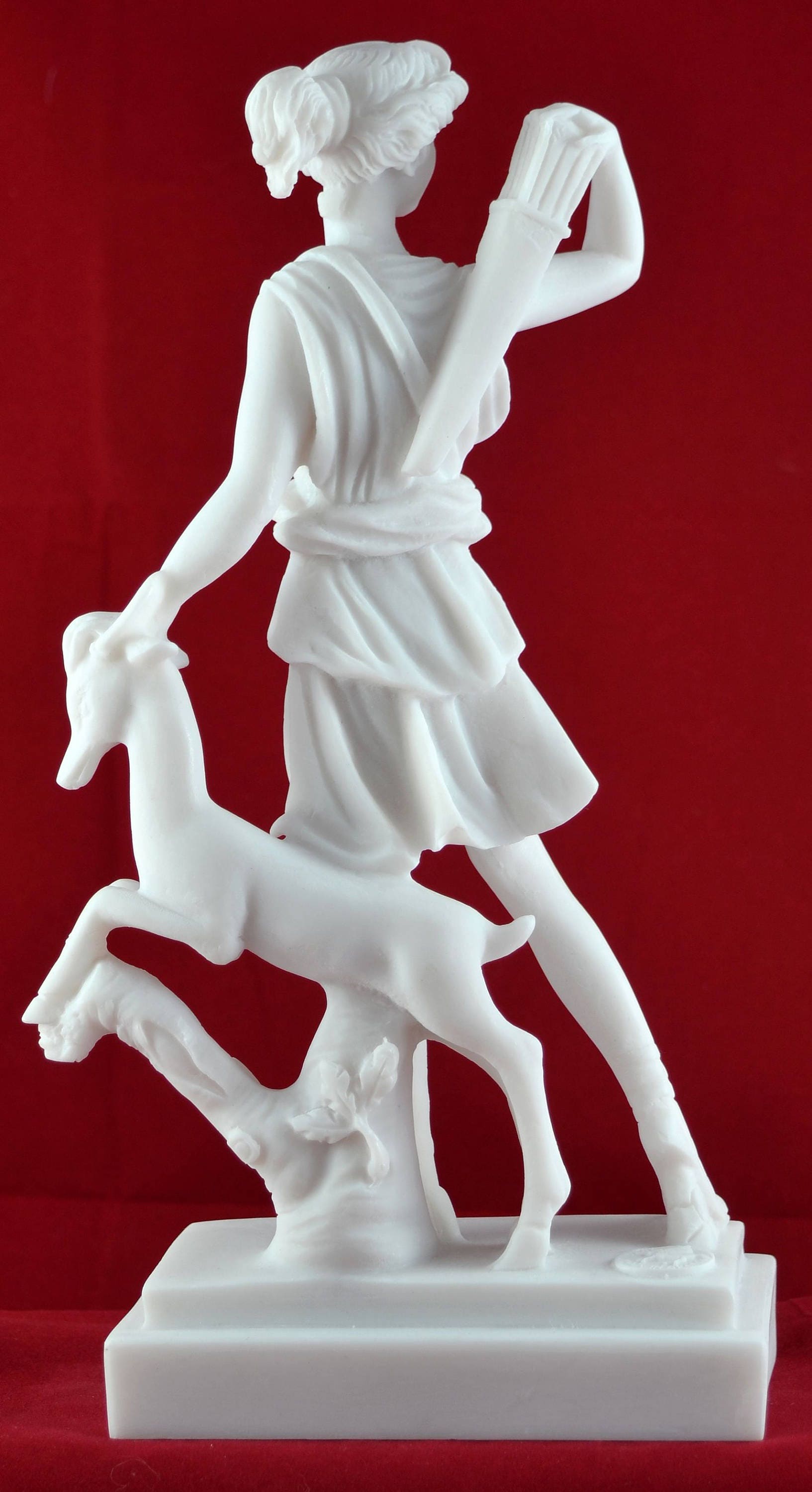 Griechische Göttin Der Jagd Mit 7 Buchstaben Artemis Diana Göttin der Natur Jagd Hirsch griechische Statue | Etsy