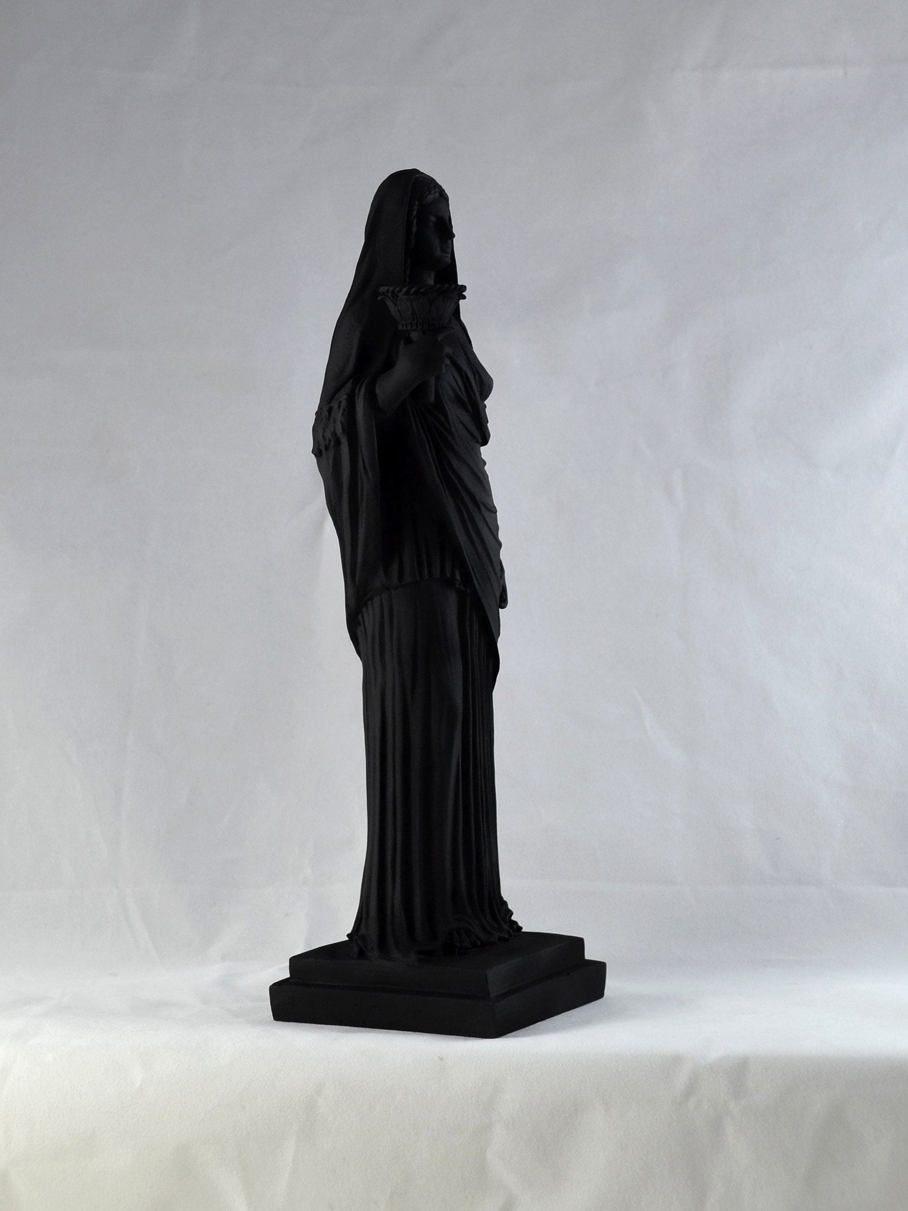 ペルセポネ 黒い女神 冥界の女王 像 25 cm 10 インチ - Etsy 日本