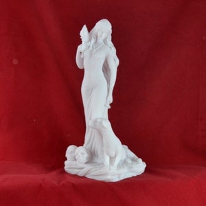 Hecate Magic Witch Goddess Hekate White statue  19cm 7,5 inches