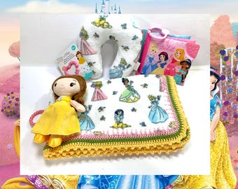 Disney Princesses Crochet Baby Blanket Gift Set