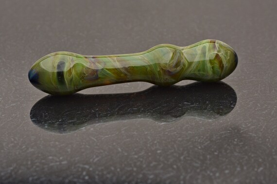 elegant sex toys Wolf's Lick Silicone Dildo: Sex Toy Distributing