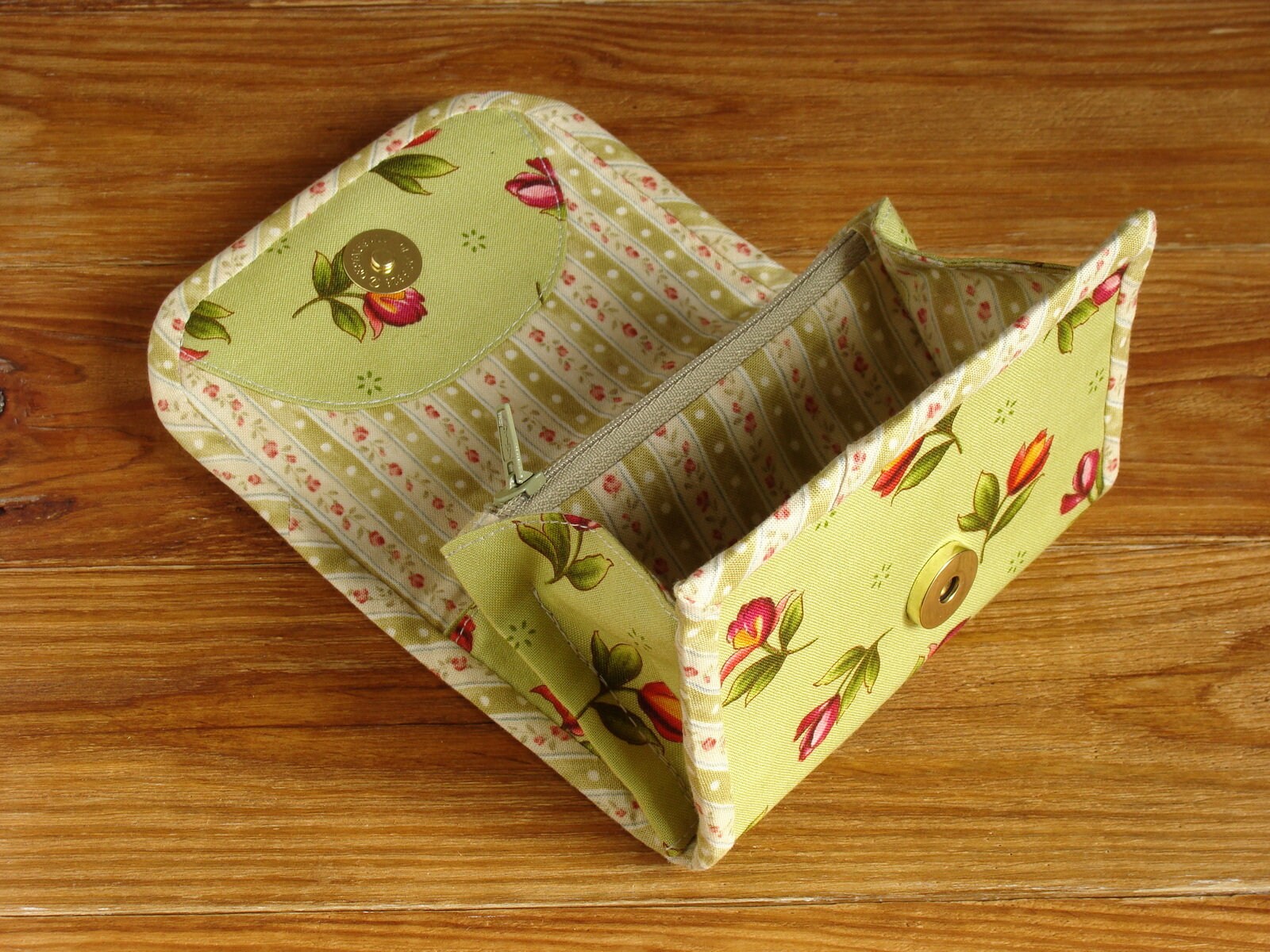 Tulip wallet / olive fabric / small wallet for women / compact Etsy