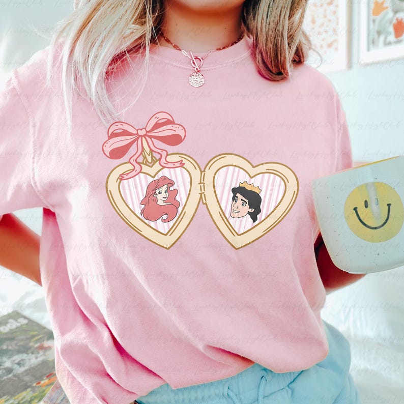 Disney Princess Ariel & Eric Valentines Shirt, Little Mermaid Heart Locket Shirt, Disney Valentine's Bows Shirt, Disney Family Trip, MYD287 bild 4