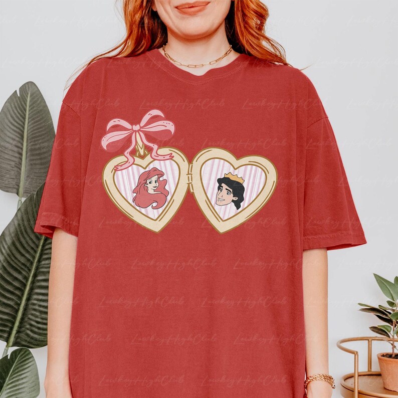 Disney Princess Ariel & Eric Valentines Shirt, Little Mermaid Heart Locket Shirt, Disney Valentine's Bows Shirt, Disney Family Trip, MYD287 bild 7