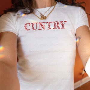Cuntry Aesthetic Baby Tee, Western Women&#39;s Rodeo Baby Tee, Cowgirl Y2K Baby Tee, Country Concert Downtown Top, 90s Festival Baby Tee, MYG554