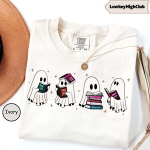 Ghost Reading Bookish Shirt, Butcher Blackbird Series Shirt, Spooky Reader Sweatshirt, Dark Romance Hoodie Gift, Book Lover Halloween Tee