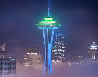 Rise Above it All, Space Needle, Washington, paisaje urbano, arte mural, Seattle, centro, brumoso, niebla, Kerry Park,