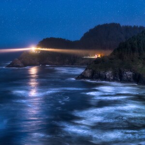 Midnight Torch, lighthouse, haceta head lighthouse, haceta lighthouse, stars, seascape, photograph, wall art, oregon