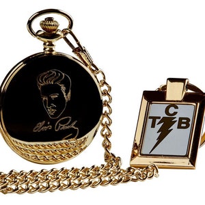 Elvis Presley, montre de poche plaquée or 24 carats gravée personnalisée et porte-clés TCB or, porte-clés, boîte cadeau en bois, boîte cadeau Elvis des années 1950