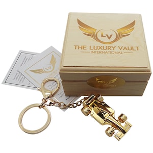 Gold Racing CAR 24 Karat Gold beschichtet Formel 1 Schlüsselanhänger Motor Sport Schlüsselanhänger Schlüsselanhänger Fob Geschenkbox Box mit Zertifikat GrandPrix