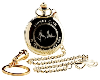 Johnny Cash signé personnalisé gravé 24 carats or enduit montre de poche et Microphone porte-clé en bois cadeau affaire boîte gravure gratuite sur dos