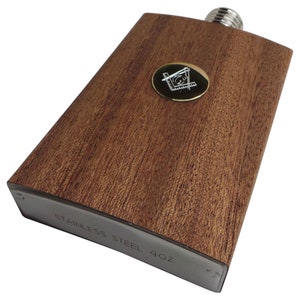 Masonic Hip Flask Freemasons Wood over Steel Gegraveerd Embleem Luxe Geschenken voor Vrijmetselaars Goud graveren naar Plaquettes voor Masons Worldwide