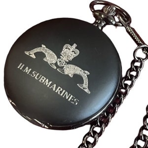 Relógio de bolso Royal Navy Submariner preto e corrente e caixa de presente de metal e gravação personalizada GRATUITA Promoção de distribuição