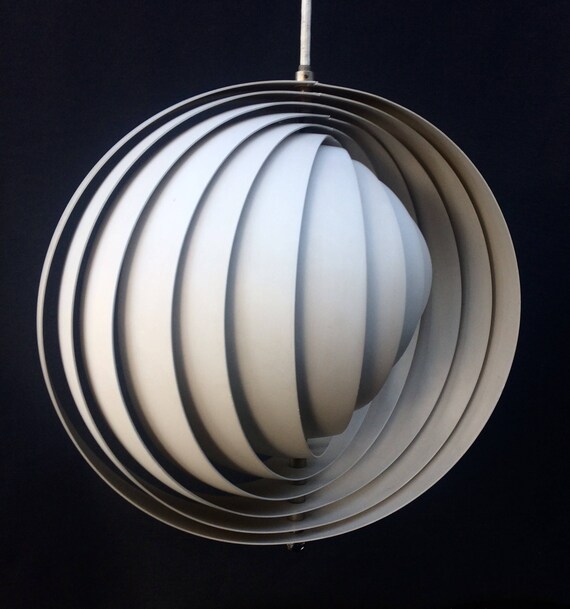 Iconic The Moon Lamp By Worldfamous Verner Panton - Verner Panton Moon Lamp Table Iconic The Moon Lamp By Worldfamous Verner Panton - Verner Panton Moon Lamp Table