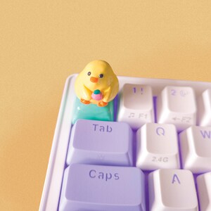 Strawberry Loving Chick Keycap | Artisan Keycap For Mechanical Keyboard | Handmade with Polymer Clay | Cherry MX Profile | Him & Her Gifts |
