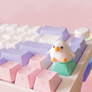 Flappy Goose Keycap | Artisan Keycap For Mechanical Keyboard | Handmade with Polymer Clay | Cherry MX Profile | Him & Her Gifts |