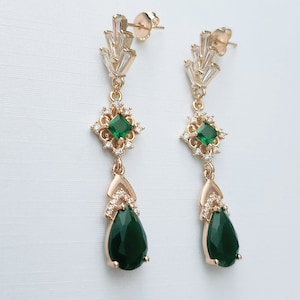 Art deco emerald earrings, Bridal earrings, 1920s earrings, Art nouveau earrings, Vintage Gatsby earrings, Bridesmaid green drop earrings