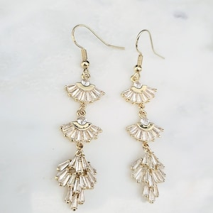 Gold plated Art deco Bridal crystal earrings, Gatsby jewelry, Art nouveau 1920s earrings, vintage Bridesmaid dangle earrings, drop earrings