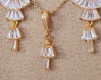 24k Gold Art Deco Bridal necklace, Clear crystal necklace, tiny pendant necklace