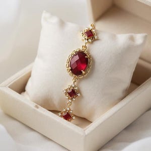 18k vergoldetes Art-Deco-Rubinarmband, 1920er Jahre Armband, rotes Bridgett-Armband, rotes Gatsby-Armband, Rubin-Jugendstilarmband
