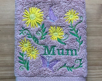 Mum, Nana, Gran, Grandma Face cloth, Wash cloth, Flannel, Embroidered Face cloth, Birthday Gifts, Christmas gift, Mothers Day Gift, Flowers