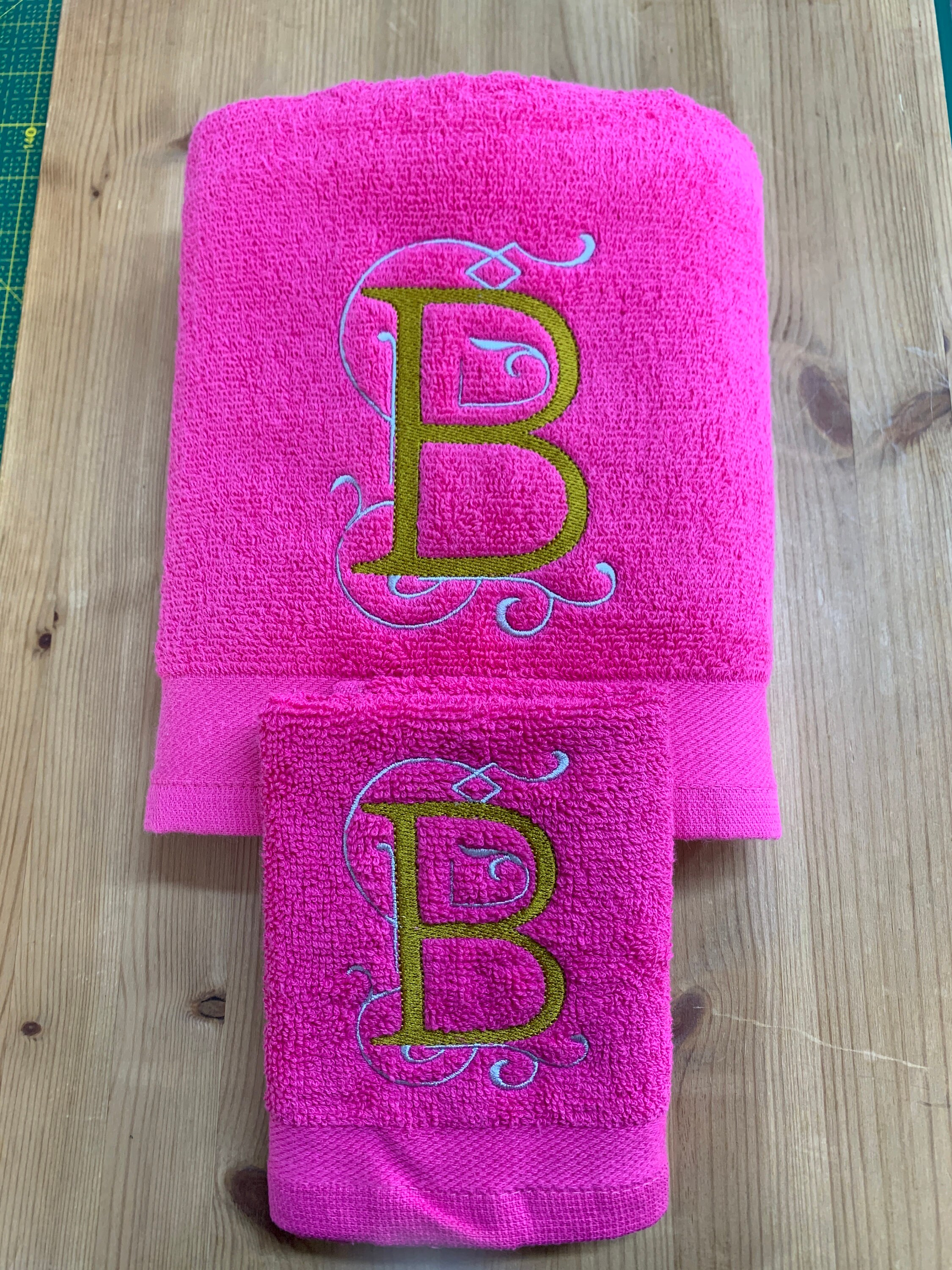 Monogram Towel Set Machine Embroidered Towel Set Monogram Etsy UK