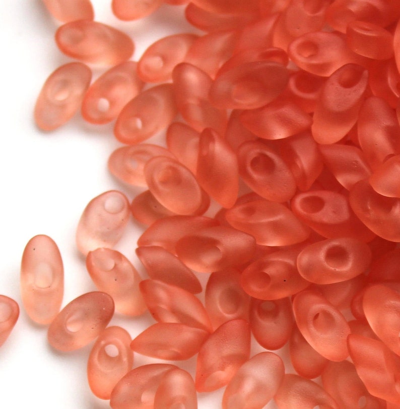 Pink long magatama 4x7mm Japanese beads Pink seed beads Glass Seed Bead Miyuki Long Magatama LMA-2103F Matted Transparent Peach