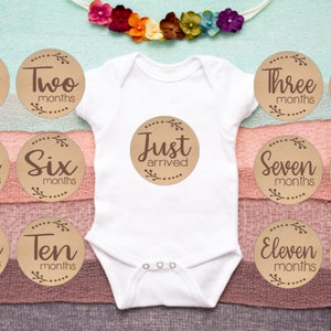 Jalon mensuel pour bébé, Cartes en bois d'étape importante pour bébé, Panneaux en bois gravés au laser, Souvenir de bébé, Idées cadeaux pour une baby shower, Accessoires photo pour bébé