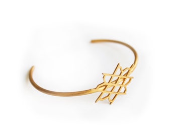 Laces Pattern Cuff Bracelet - Bangle Sterling Silver 925 - Goldplated