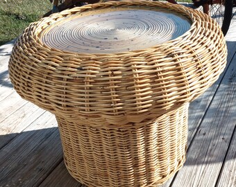 Vintage Mid Century Bamboo Reed Betty Cobonque Style Round Side Table