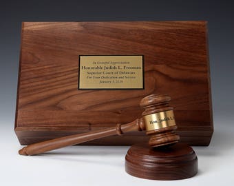 Personalized Engraved Gavel Set SOLID WALNUT Gift Box, 10" Gavel and 4" Sounding Block, Lawyer Gift, Judge Gift, Mayor Gift,