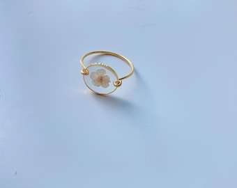 Real Pressed Ivory Flower Resin Ring: Botanical Jewelry