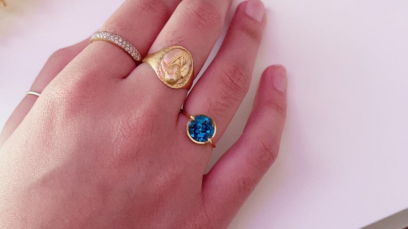 Glitter RingResin Ringone of a kind jewelrySparkle RingBlue glitter resin ringgift for her
