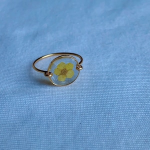 Echte Blumen-Harz-Ring/Gelbe Blumen-Ring/Pflanzen-Ring/Botanischer Schmuck/Blumen-Ring/Geschenk für sie