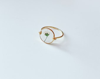 Baby’s Breath Ring/dainty and cute resin ring/Gypsophila Flower/Pressed flower ring/gift for her/plant ring