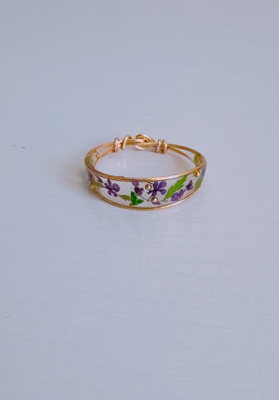 Real Pressed Flower Resin Ring: Botanical Jewelry Gift