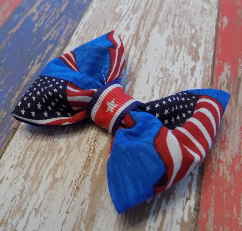 White Blue Dog TieDog AccessoriesFREE SHIPPING July 4th Dog Bow TieBow Tie for DogsPatriotic Dog Bow TieDog NeckwearRed