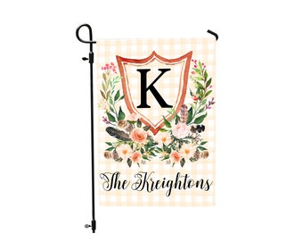 Welcome Garden Flag, Personalized Flag, Rustic Floral Crest, Farmhouse Garden Flag, Rustic Country Decor, Garden Flag with name