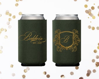 Personalized Can Huggers with Wreath Border and Names, Custom Wedding Favors, Personalized Party Favors, Collapsible Can and Bottle Huggers