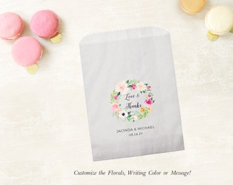 Wedding Favor Bags, Candy Buffet Bag, Love is Sweet Treat Bag, Wedding Treat Bag, Personalized Wedding Favor, Wedding Favor Tags, Party Bags