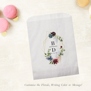 Bridal Shower Favors - Wedding Favor Bags - Country Floral Candy Bags - Cookie Bags - Candy Buffet Printed Paper Bags - Set of 25