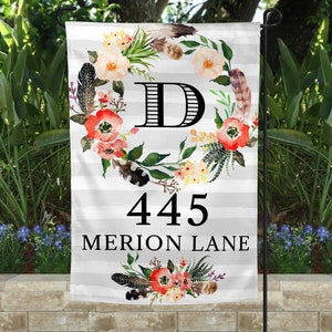 Bandeira de jardim personalizada, bandeira de casa com monograma, minibandeira para entrada, bandeira de casa personalizada gravada, bandeira de jardim de tecido, placa com nome de família