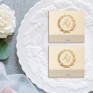 Custom Wedding Matches Floral Date Wreath Initials - Wedding Monogram Favor, Wedding Matchbook, Wedding Decor, Wedding Gift, Bridal Shower
