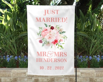 Personalized Garden Flag-Wedding Garden Flag-Welcome Flag-Just Married-Welcome to our Wedding-Farmhouse Wedding-Wedding Gifts