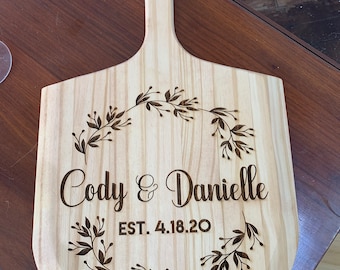 Custom Wood Pizza Peel, Pine Wood, Laser Engraved, Personalized Pizza Paddle, Pizza Board, Pizza Lover Gift, Wedding Gift