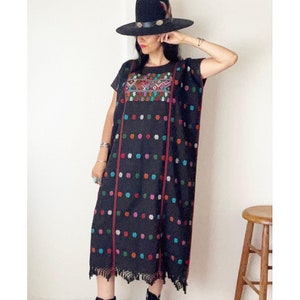 Vintage Mexican Amuzgo Huipil Dress / Oaxaca Dress / Handwoven Kaftan / S / M /