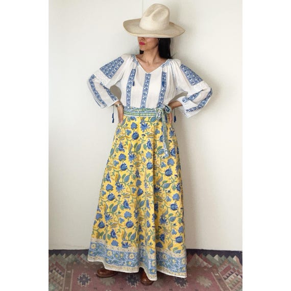 Vintage Hungarian Gauze Folk Blouse / Romanian Em… - image 1