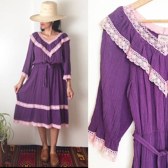 Vintage 70's Gauzy Prairie Folk Dress / Boho Midi