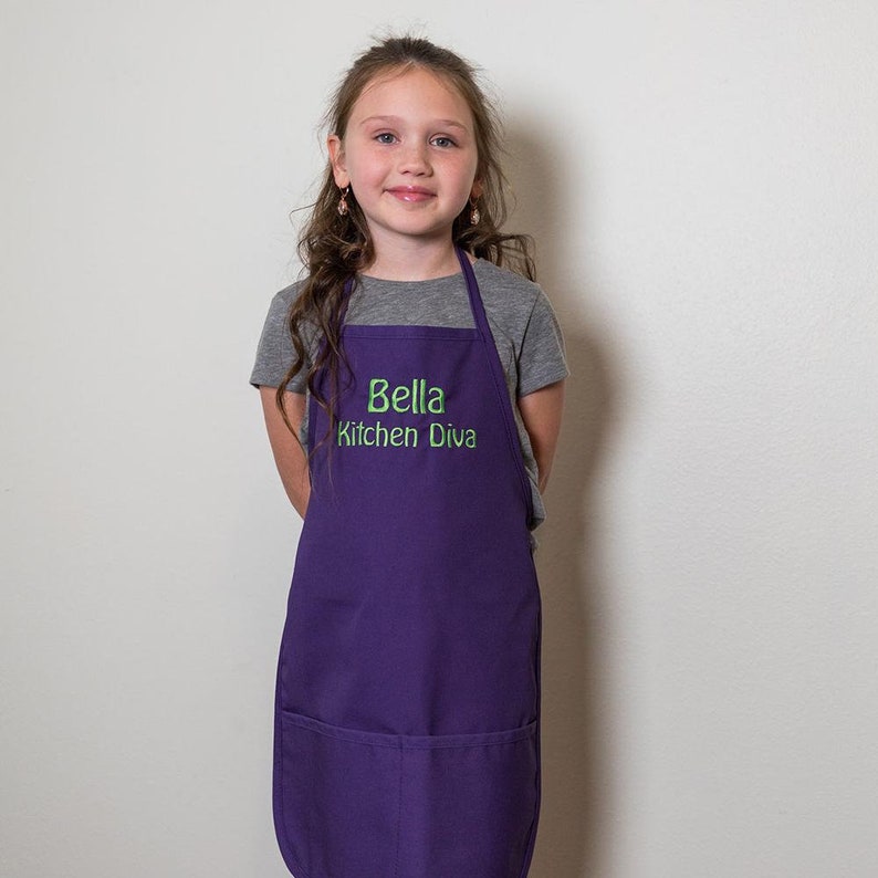 Personalized Child Apron Embroidered 2 Lines of Text image 9